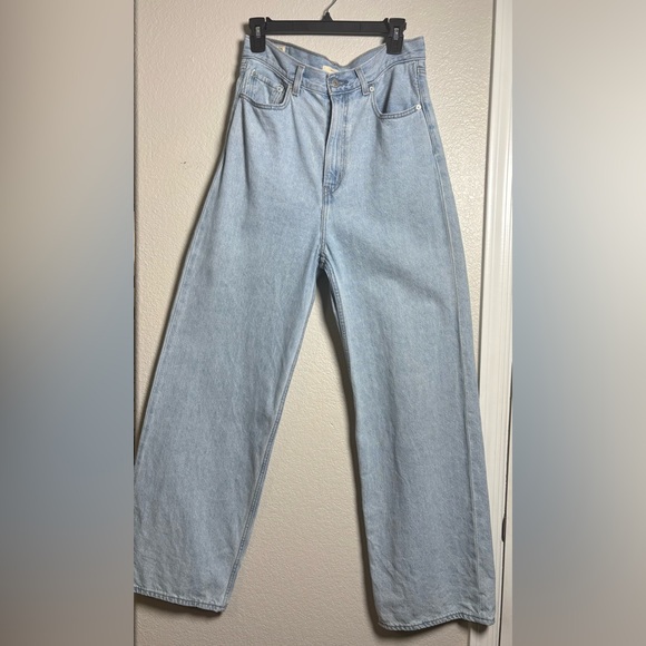 Levi’s Big E High Loose, Light Wash Jeans for Women. Super High Rise, Wide Leg. - Picture 1 of 16
